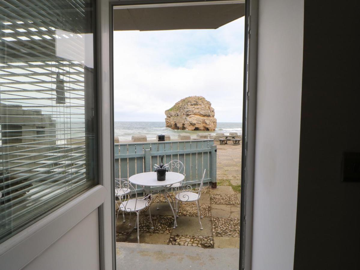 The Beach Apartment Саут Шийлдс Екстериор снимка