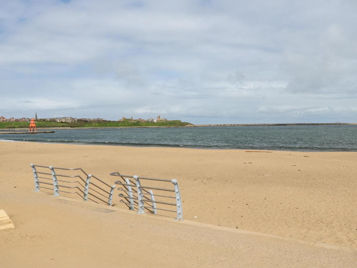 The Beach Apartment Саут Шийлдс Екстериор снимка